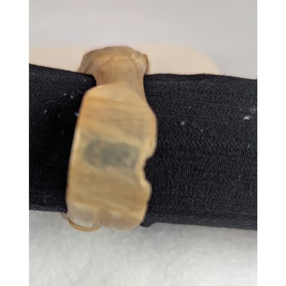 Hand Carved small bracelet from Africa 6" inside circumference Elephant vintage - Picture 4 of 5